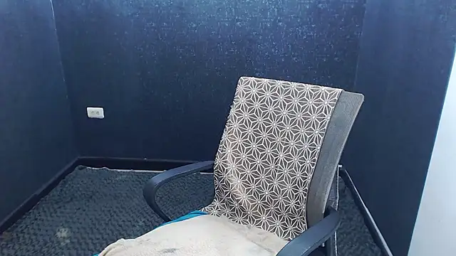 Kerverr  online show from 11.16.25