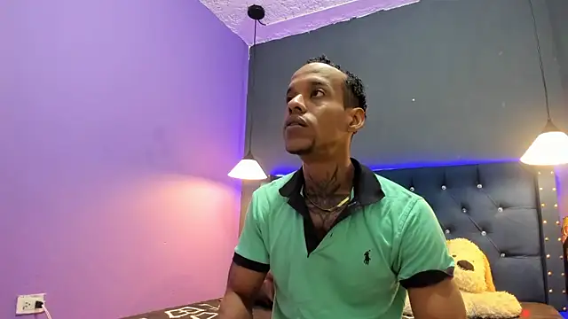 Snapshot of Salomon_koude chatting on 02.04.26 Salomon koude online show from 02.04.26