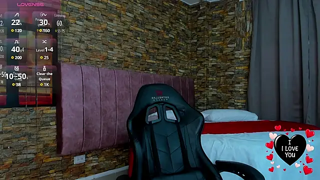 Snapshot of viktorya_xue chatting on 02.14.25 viktorya xue online show from 02.14.25