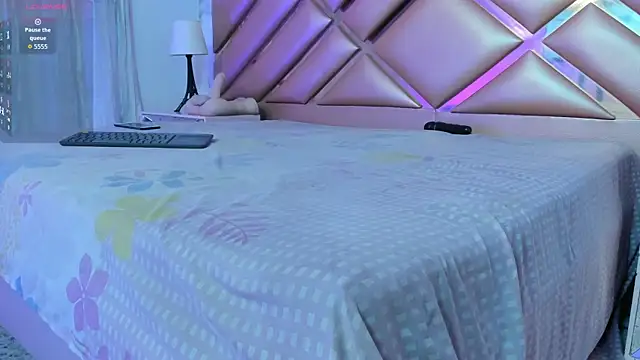 Snapshot of ElisabethMassey chatting on 03.15.26 ElisabethMassey online show from 03.15.26