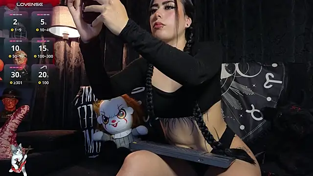 Melanie Nyx online show from 11.05.25