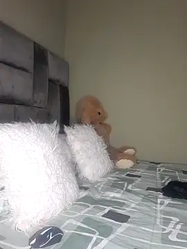 Snapshot of SlimRose24 chatting on 11.03.25 SlimRose24 online show from 11.03.25