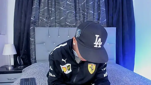 Snapshot of nova_sex01 chatting on 02.21.25 nova sex01 online show from 02.21.25