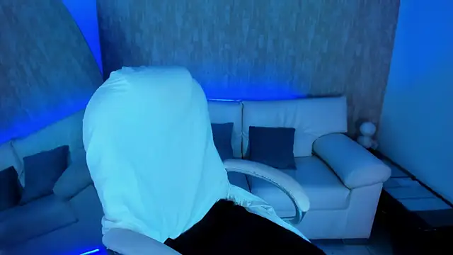 Snapshot of nova_sex01 chatting on 10.08.25 nova sex01 online show from 10.08.25