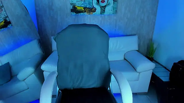 Snapshot of nova_sex01 chatting on 11.15.25 nova sex01 online show from 11.15.25