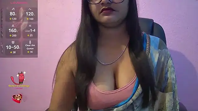 Snapshot of Pari-new chatting on 12.18.24 Pari-new online show from 12.18.24