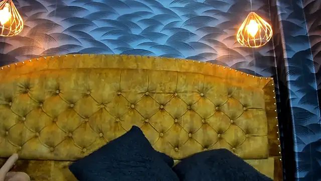 NahomiFireSex online show from 06.18.26