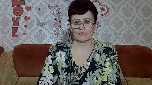 PaulaGolden online show from 07.07.26