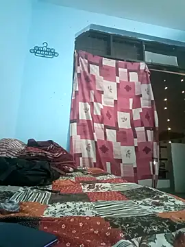 Snapshot of Shubu_76 chatting on 10.21.25 Shubu 76 online show from 10.21.25