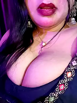 Suhanakhan00 online show from 12.23.24