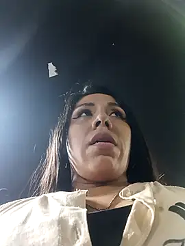 Karenn12 online show from 11.08.25