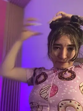 Sophie LS online show from 02.04.25