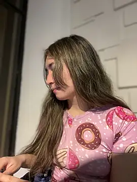 Sophie LS online show from 02.22.25