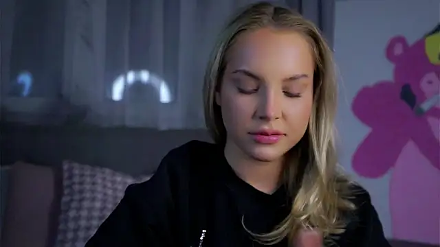 AftonConnett online show from 12.16.25