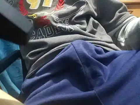 Snapshot of SALLY_OMAR_ chatting on 12.16.25 SALLY OMAR online show from 12.16.25