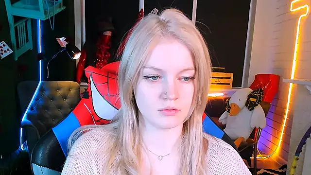 GraceGlamour online show from 02.13.25