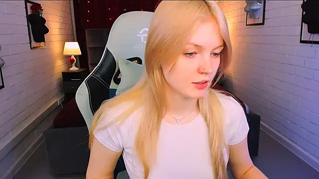 GraceGlamour online show from 02.25.25