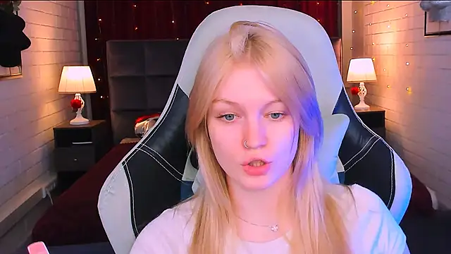 GraceGlamour online show from 02.25.25