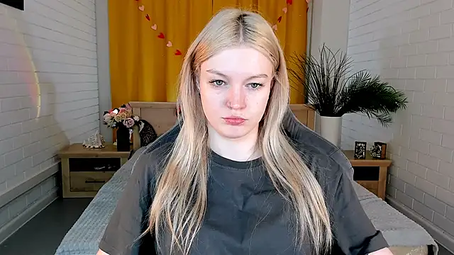 GraceGlamour online show from 03.04.25