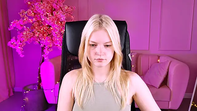 GraceGlamour online show from 09.17.25