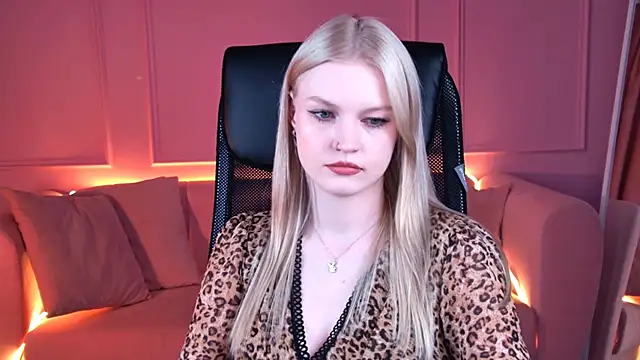 GraceGlamour online show from 12.15.25