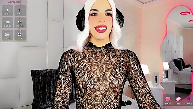 Snapshot of CandyJoselyn chatting on 10.05.25 CandyJoselyn online show from 10.05.25
