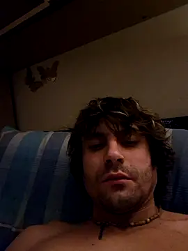 Snapshot of Makikoo chatting on 03.20.26 Makikoo online show from 03.20.26