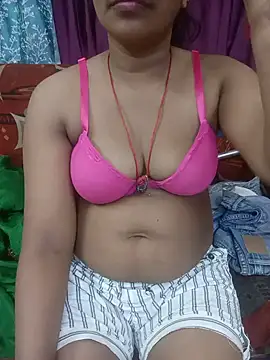 Snapshot of NairaSaxena chatting on 07.24.26 NairaSaxena online show from 07.24.26