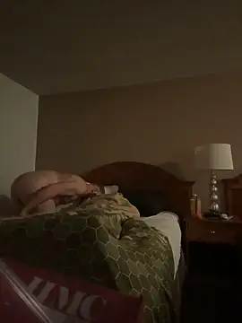 Snapshot of Redfurr69 chatting on 12.12.24 Redfurr69 online show from 12.12.24