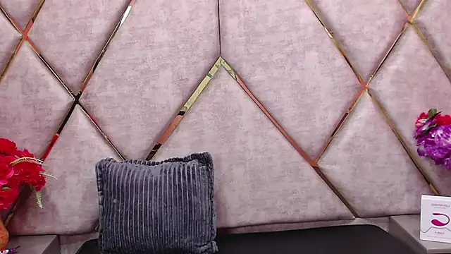 Snapshot of Eimy_Sexy_ chatting on 02.10.25 Eimy Sexy online show from 02.10.25