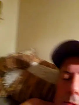 Snapshot of HeteroHotGuy1 chatting on 10.03.25 HeteroHotGuy1 online show from 10.03.25