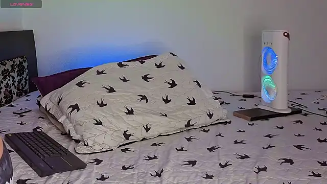 KALE 19 online show from 11.05.25