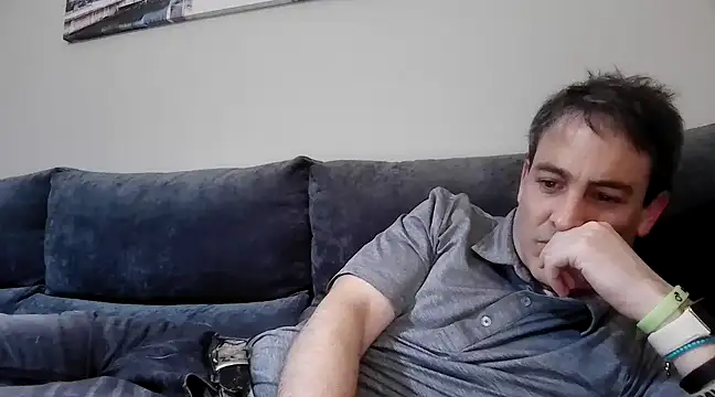 Snapshot of basquehotboy chatting on 03.08.25 basquehotboy online show from 03.08.25