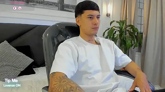 Damian23   online show from 02.13.26