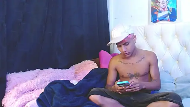 Sexys Boys Hot1 online show from 01.23.25