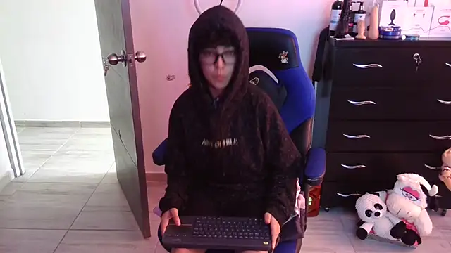 thomascooper7 online show from 02.10.26