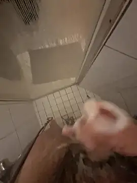 Lovelabite2 online show from 11.10.25