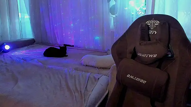 annallurings online show from 08.03.26