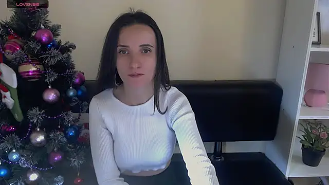 LaimaV  online show from 12.22.24