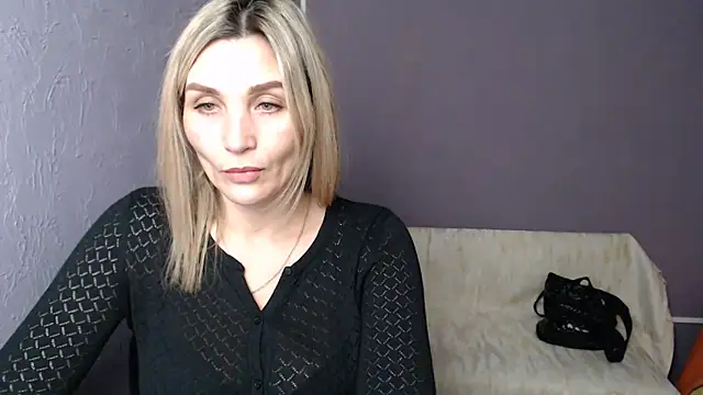 Snapshot of _sexy_lady chatting on 02.14.25  sexy lady online show from 02.14.25