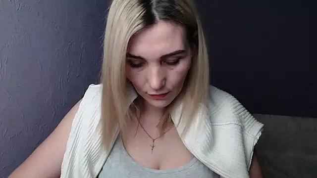 Snapshot of _sexy_lady chatting on 02.17.25  sexy lady online show from 02.17.25