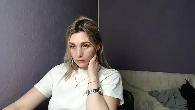 Snapshot of _sexy_lady chatting on 02.19.25  sexy lady online show from 02.19.25