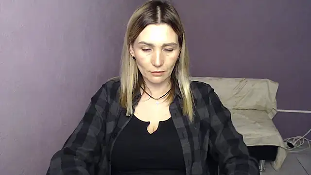 Snapshot of _sexy_lady chatting on 10.03.25  sexy lady online show from 10.03.25