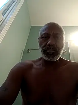 Snapshot of yasohw chatting on 09.21.25 yasohw online show from 09.21.25