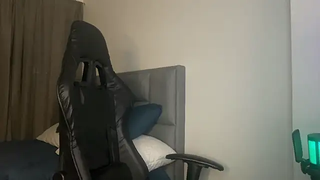 dereckbrownn online show from 01.05.25