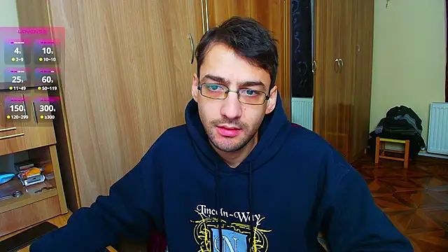 Snapshot of HungEddy chatting on 01.15.25 HungEddy online show from 01.15.25