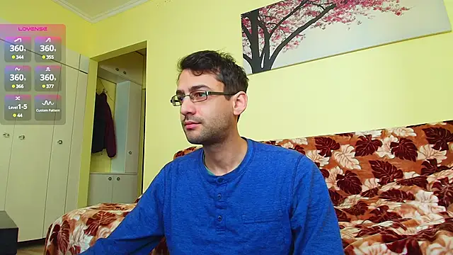 Snapshot of HungEddy chatting on 02.27.25 HungEddy online show from 02.27.25