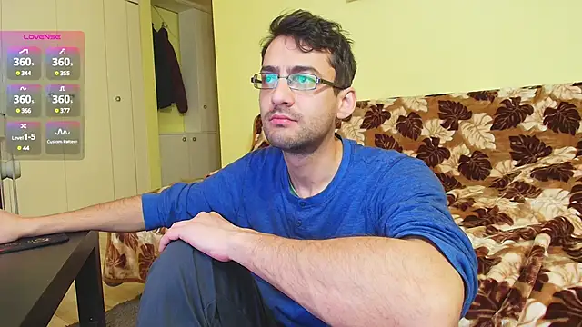 Snapshot of HungEddy chatting on 02.27.25 HungEddy online show from 02.27.25