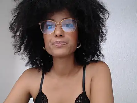 violettamartins online show from 04.13.26