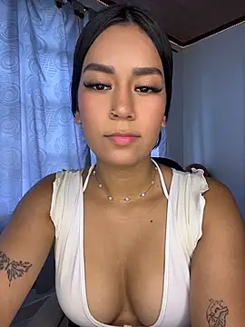 ALANAH KITTY online show from 07.08.26